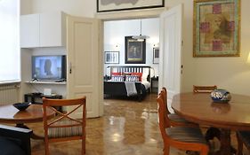 Art Gallery Dalmatinska